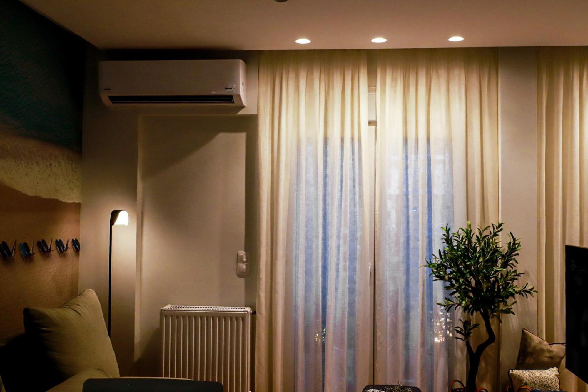 Renovated Apartment With Roof Garden Access, 15 M Walk To Acropolis Афины Экстерьер фото