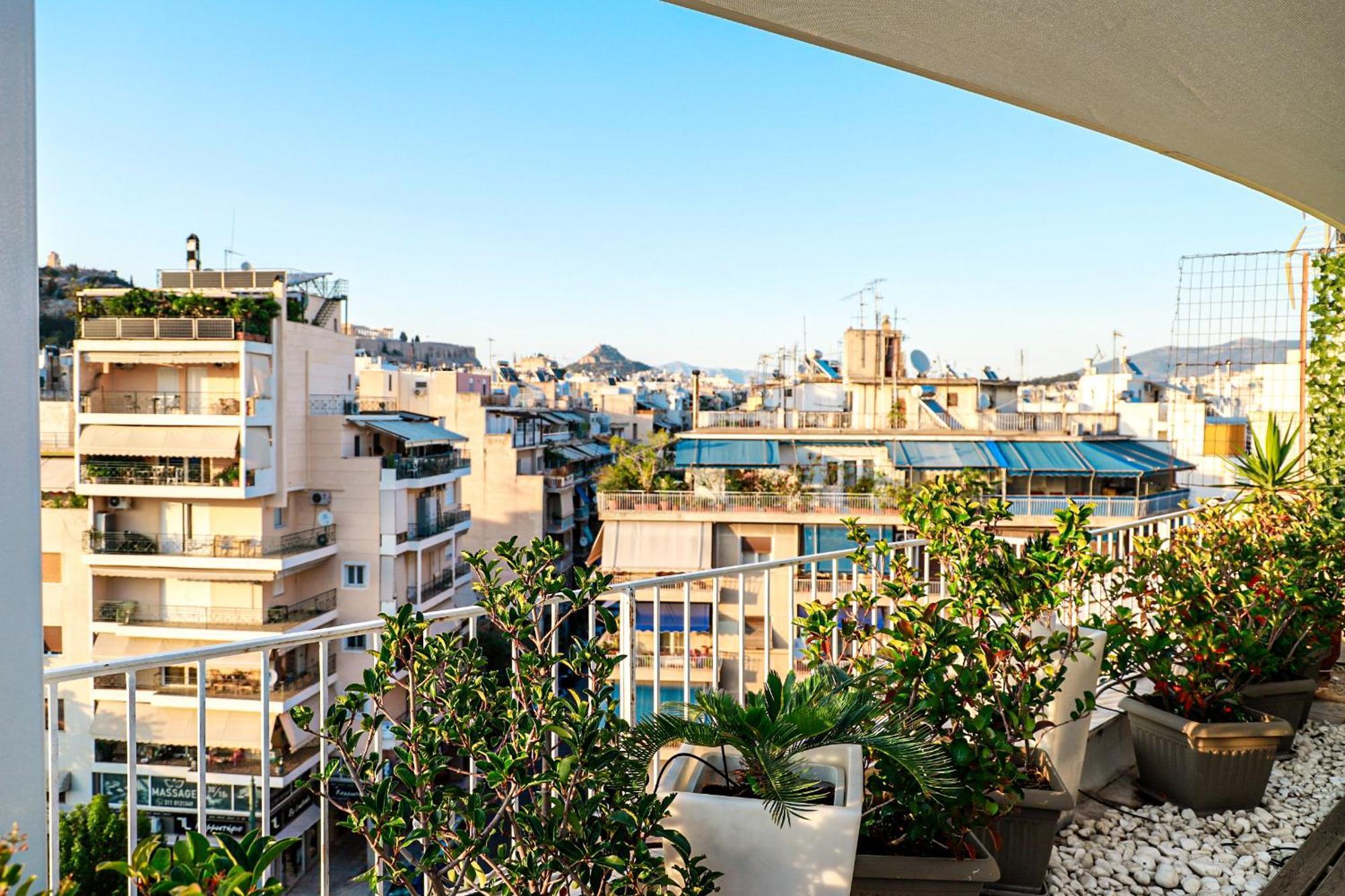 Renovated Apartment With Roof Garden Access, 15 M Walk To Acropolis Афины Экстерьер фото