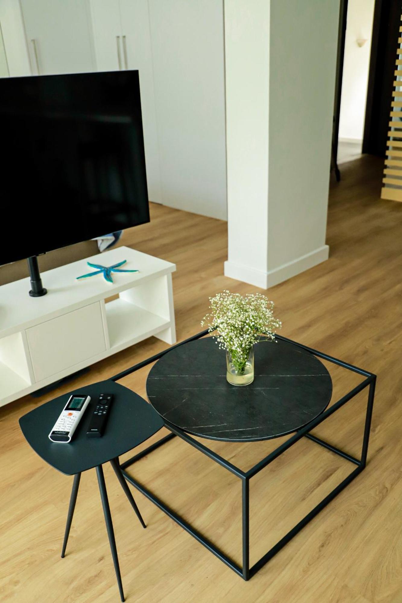 Renovated Apartment With Roof Garden Access, 15 M Walk To Acropolis Афины Экстерьер фото