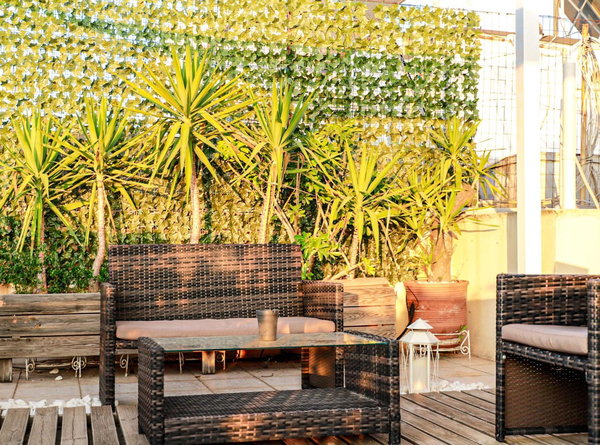 Renovated Apartment With Roof Garden Access, 15 M Walk To Acropolis Афины Экстерьер фото