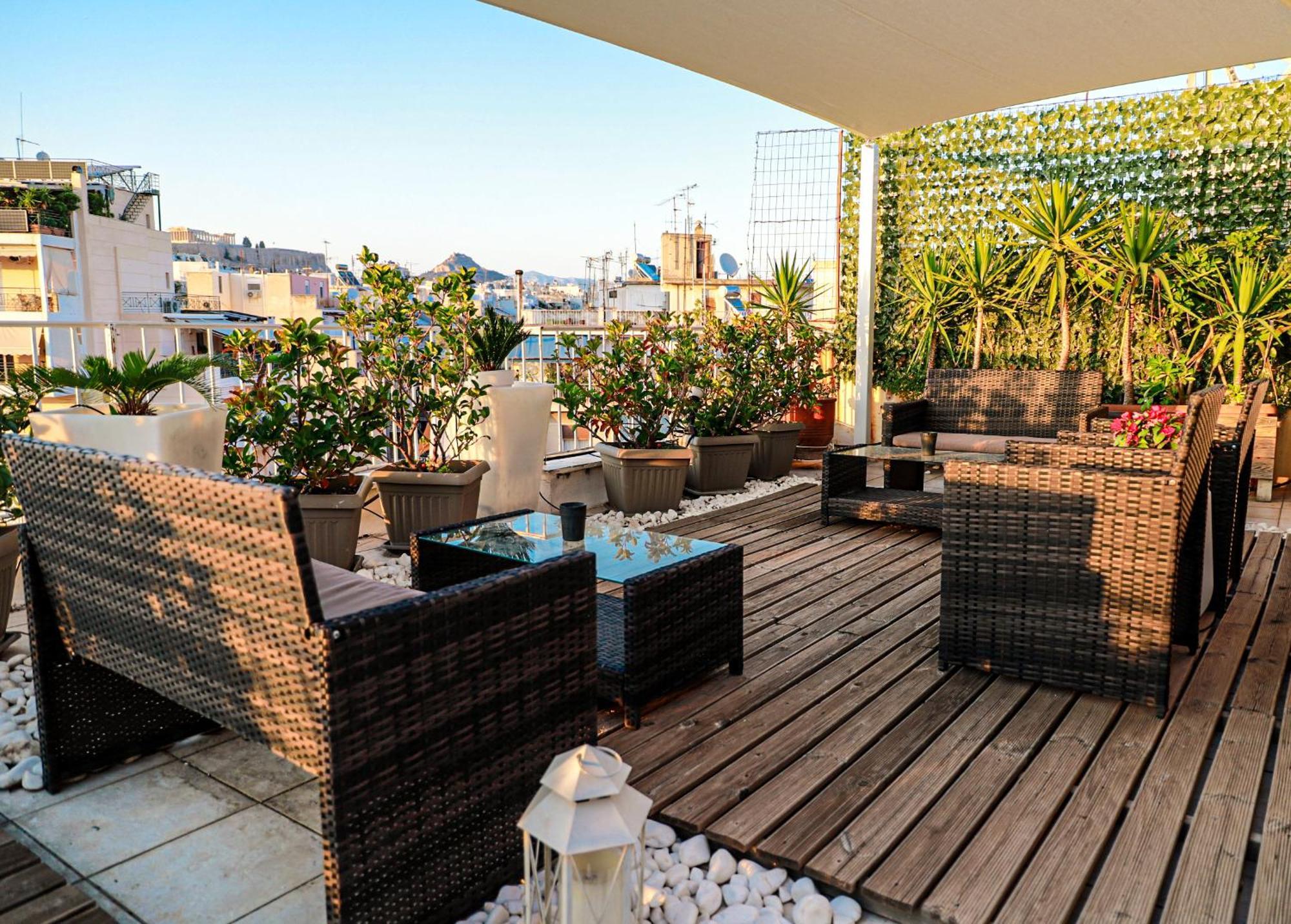Renovated Apartment With Roof Garden Access, 15 M Walk To Acropolis Афины Экстерьер фото
